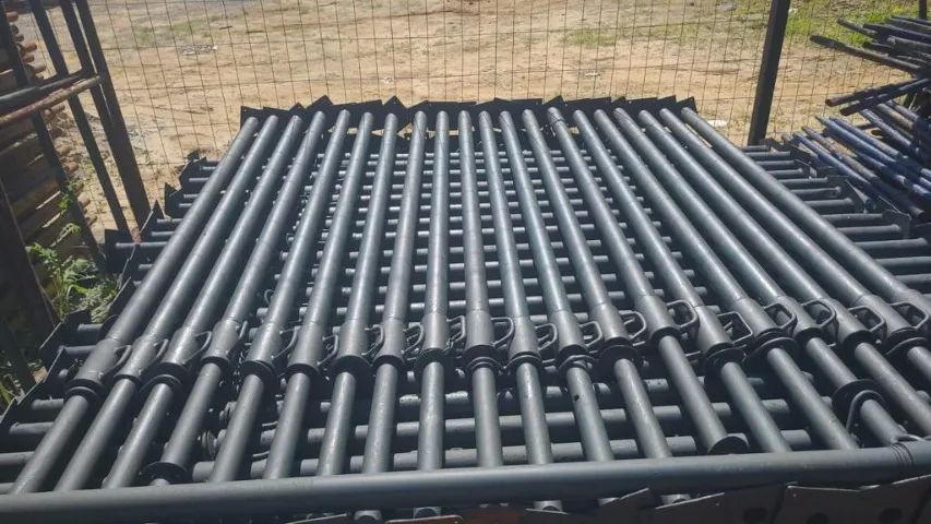 Escoras Metálicas Reguláveis 3,20m