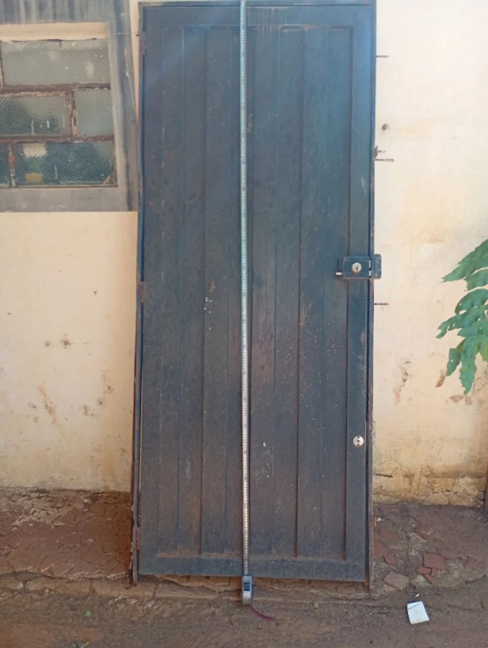 IRON GATE64520835746433124