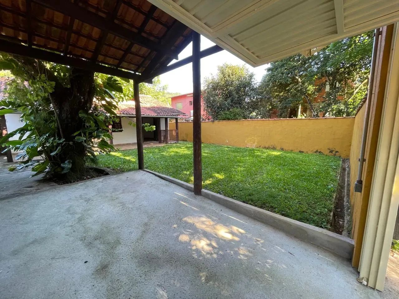 casa Térrea para venda tem 107 m2 com 2 dormitorios em Boiçucanga - São Sebastião - SP - Foto 3