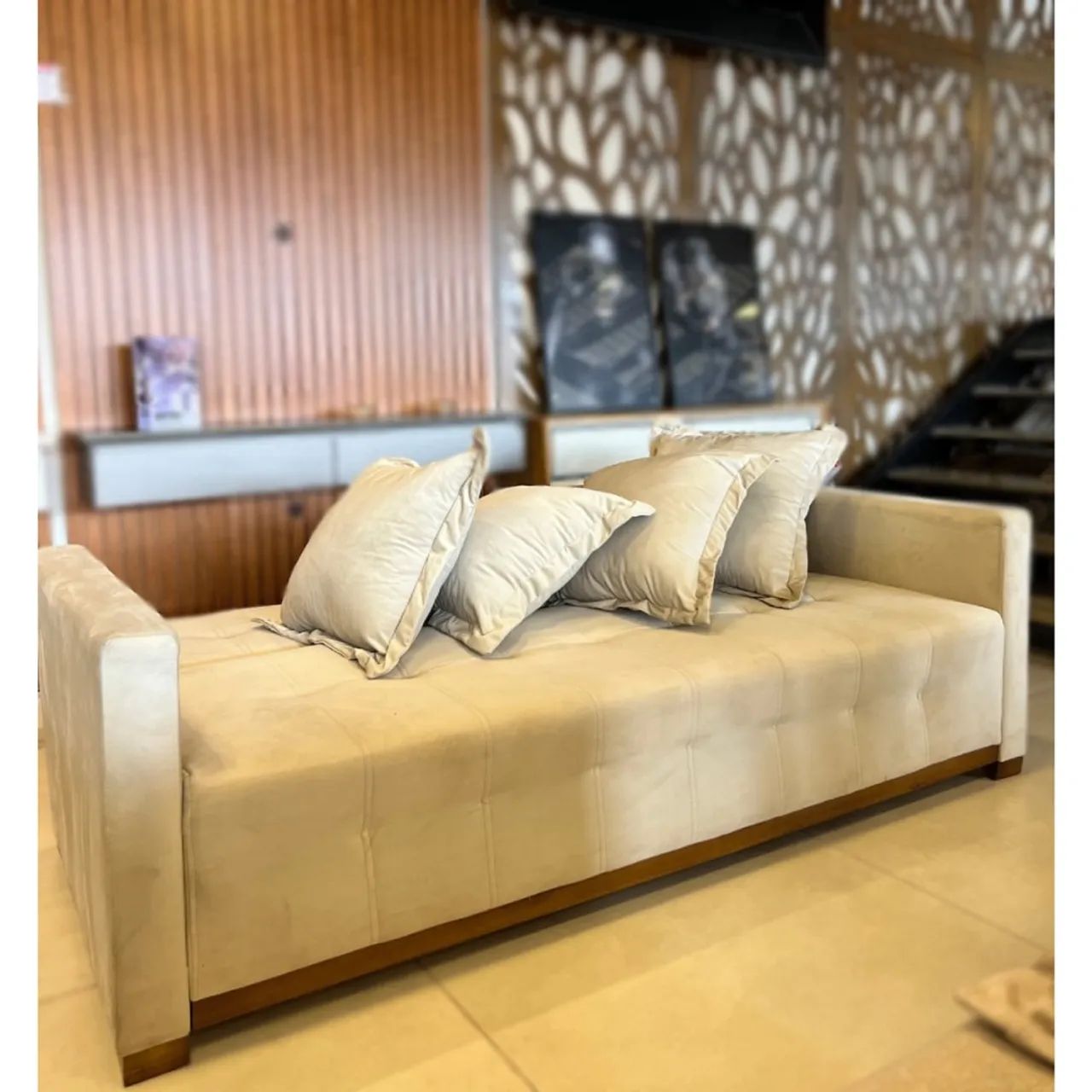 Sofá Cama Casal 4 Lugares e 5 Almofadas- Produto Novo - Foto 4