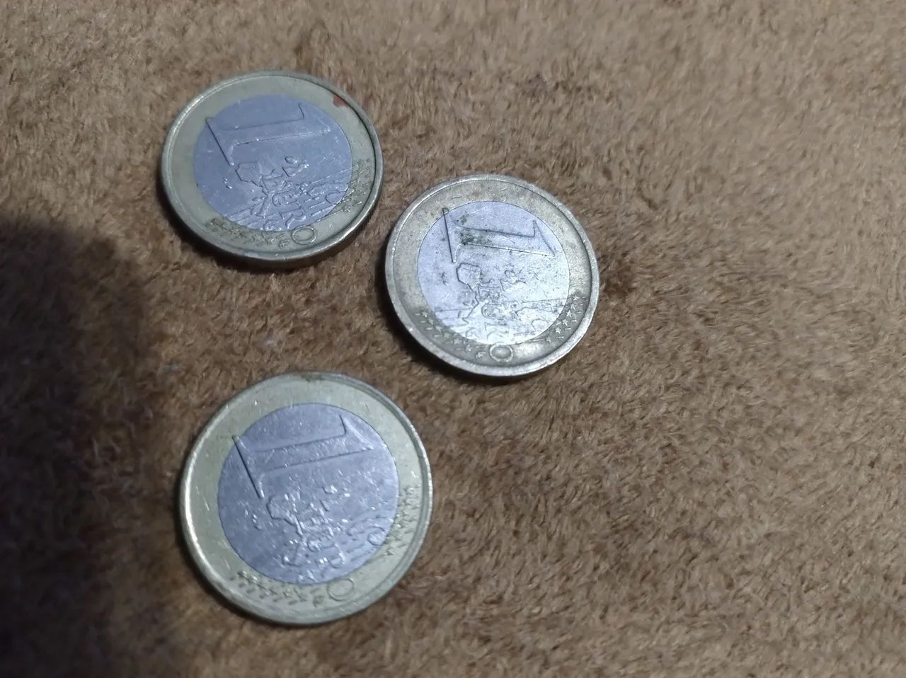 Moedas 1 Euro Espanha e Portugal - Foto 3