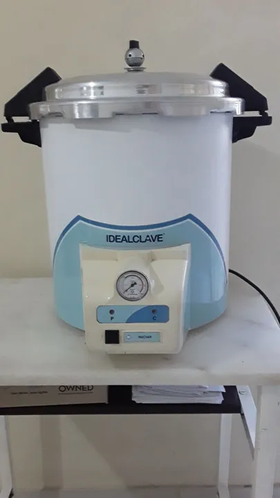 Autoclave Stermax Idealclave grande - 23 Litros (110 V).