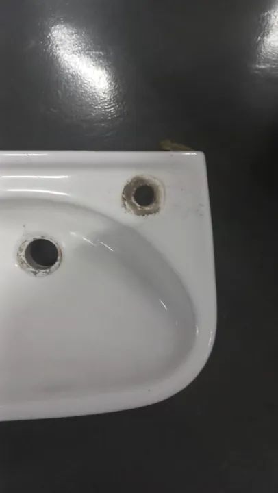 Lavatório cerâmico