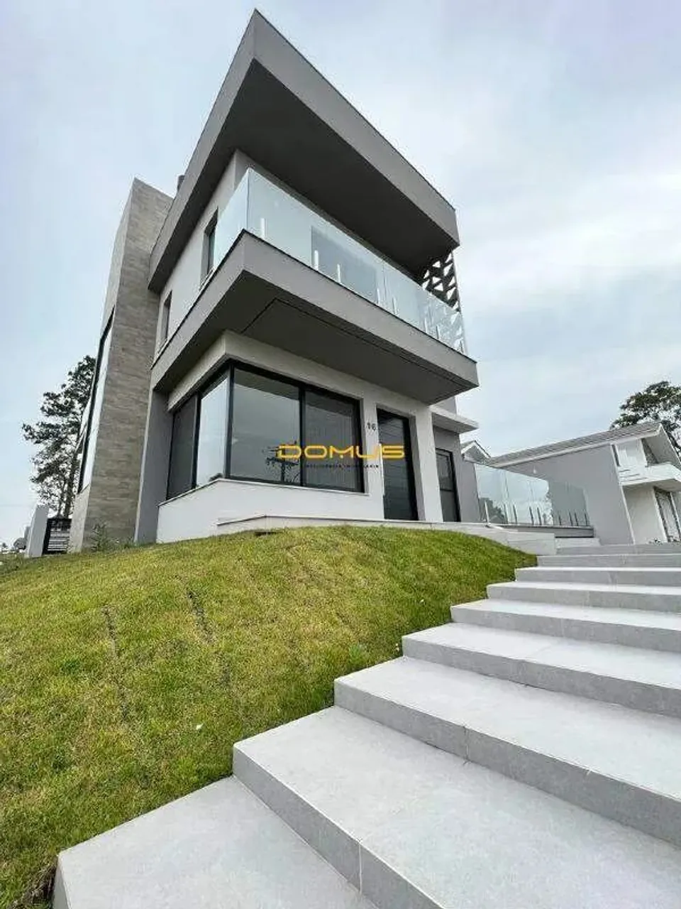 Casa para aluguel, 3 quartos, 1 suíte, 2 vagas, Country - Santa Cruz do Sul/RS