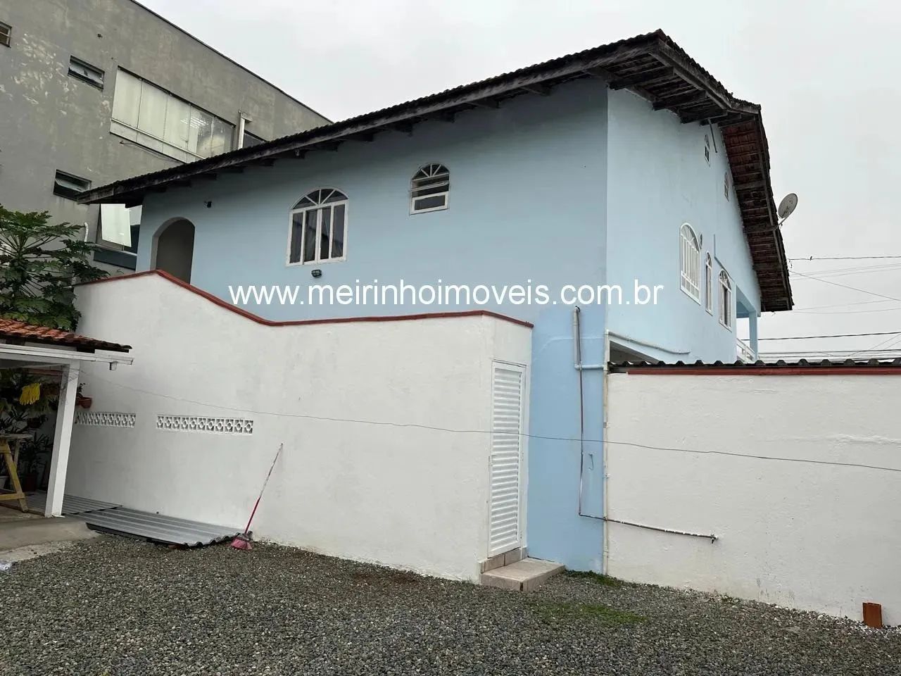 Ótimo Sobrado Comercial à Venda em Fátima, Joinville - 220m², 4 Dormitórios e 3 Salas Come - Foto 3