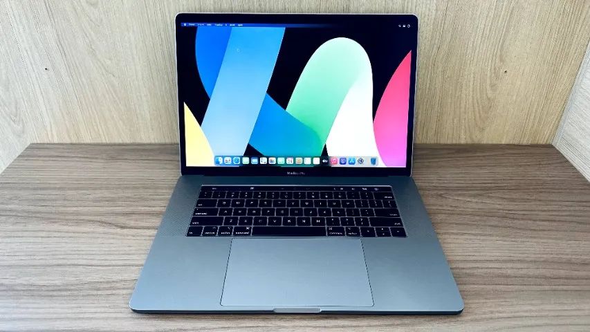 MacBook Pro 2019, Core i9, 32 Gigas Ram, 512 Ssd, 15.4 Polegadas, Touch Bar + Touch Id