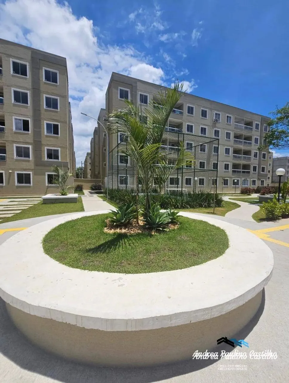 Imóvel para aluguel possui 51 metros quadrados com 2 quartos em Centro - Resende - RJ
