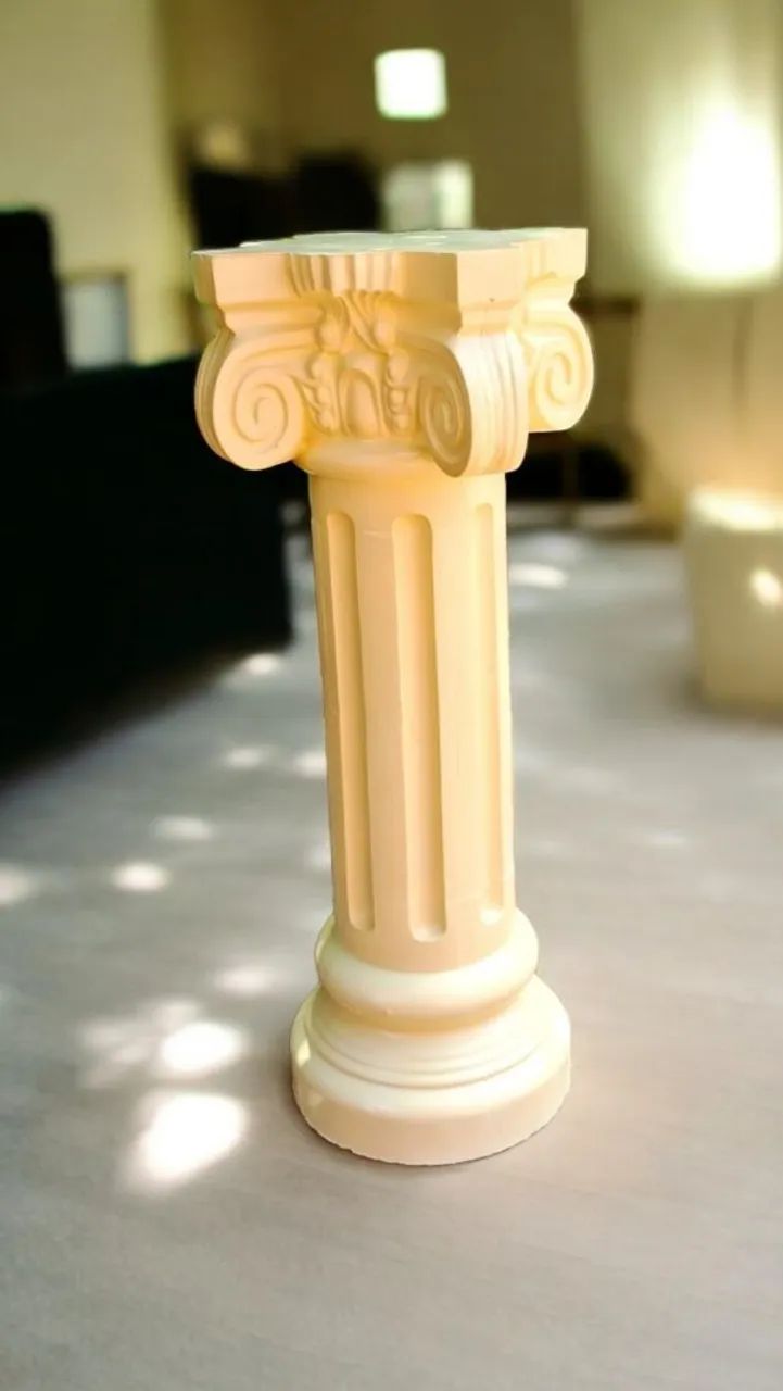 Coluna para vaso e artigos luxo para decoração 