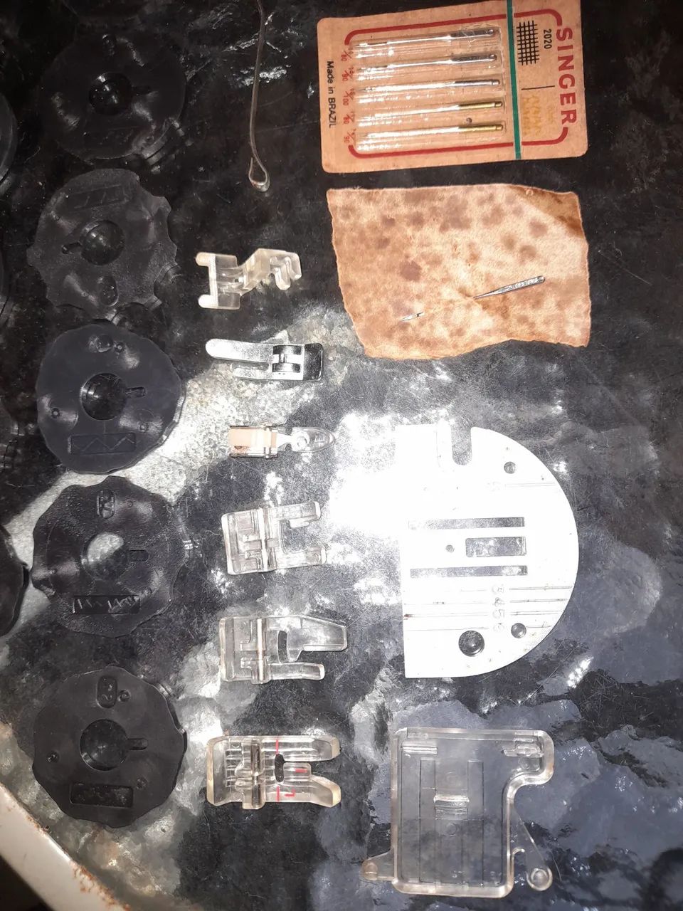 Vendo peças e discos maquina Singer  - Foto 5
