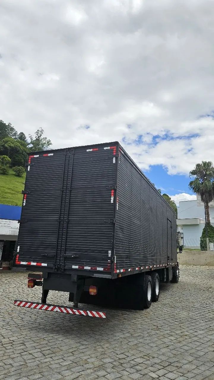 Caminhão Ford Cargo 2422 - Ano Modelo 2006 - Foto 4