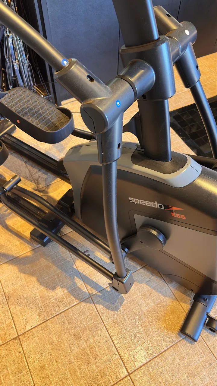Elíptico Speedo E55 - Semi-Novo, Silencioso e Potente! Oportunidade! - Foto 3