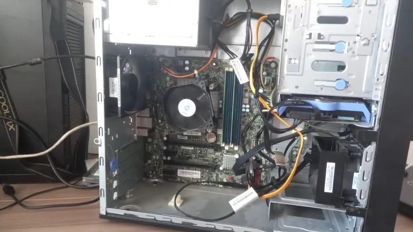 Servidor Lenovo TS150 HD 1TB 16Gb Memória - Foto 4