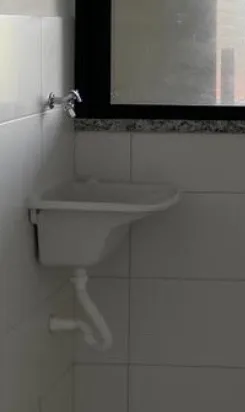 Cuba de lavanderia em excelente estado