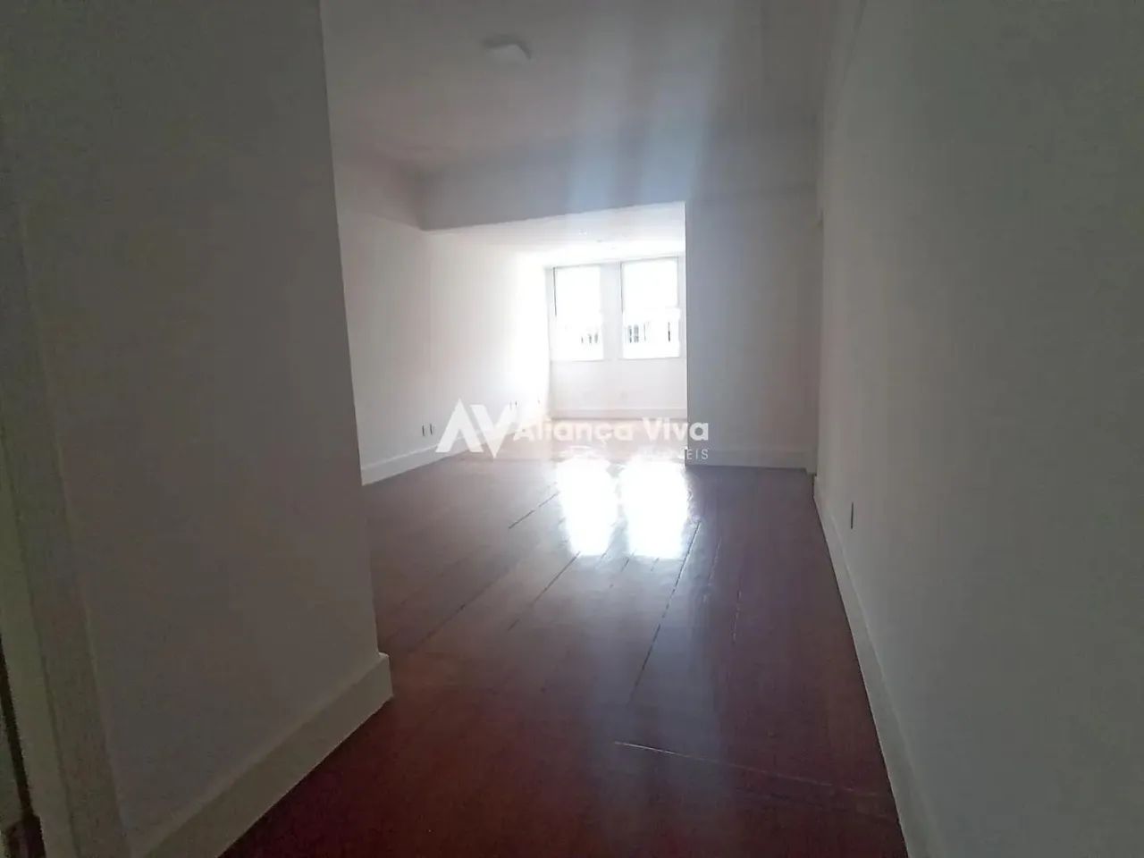 Leblon | Apartamento 3 quartos, sendo 1 suite