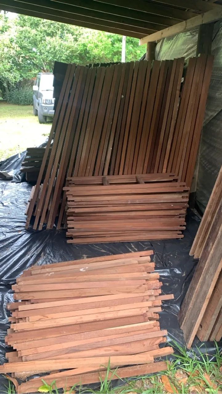 Beliche de canela, já desmontados, /mesa de mogno maciça - Foto 2