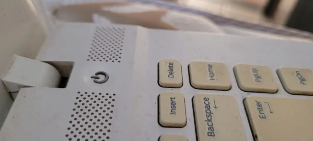 Notebook Samsung branco - Foto 5