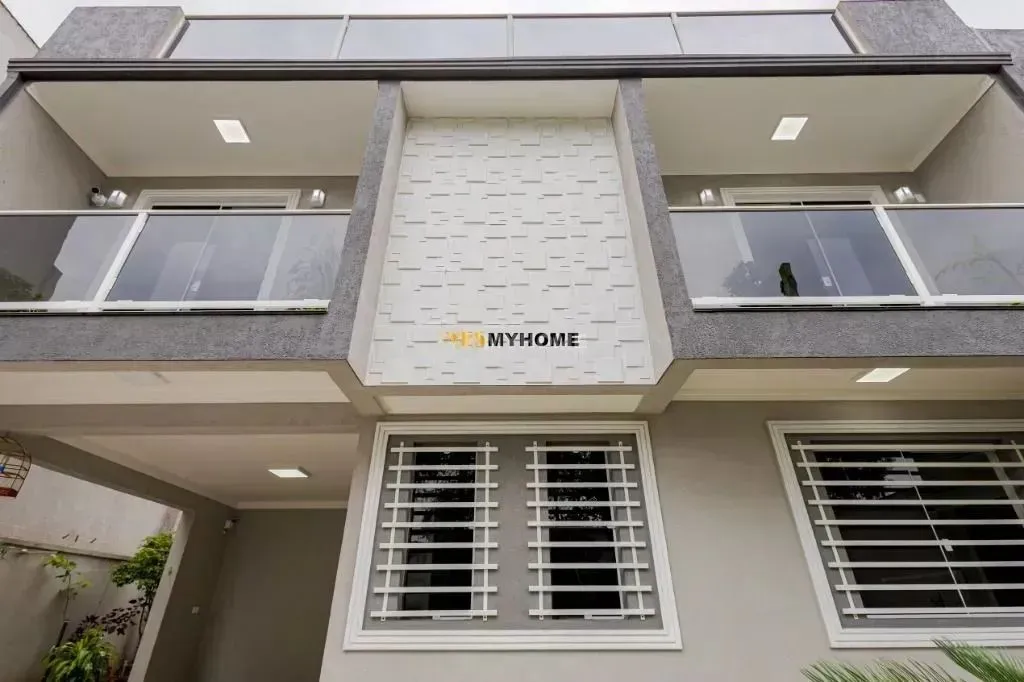 Sobrado com 3 dormitórios à venda, 150 m² por R$ 1.300.000,00 - Capão Raso - Cur