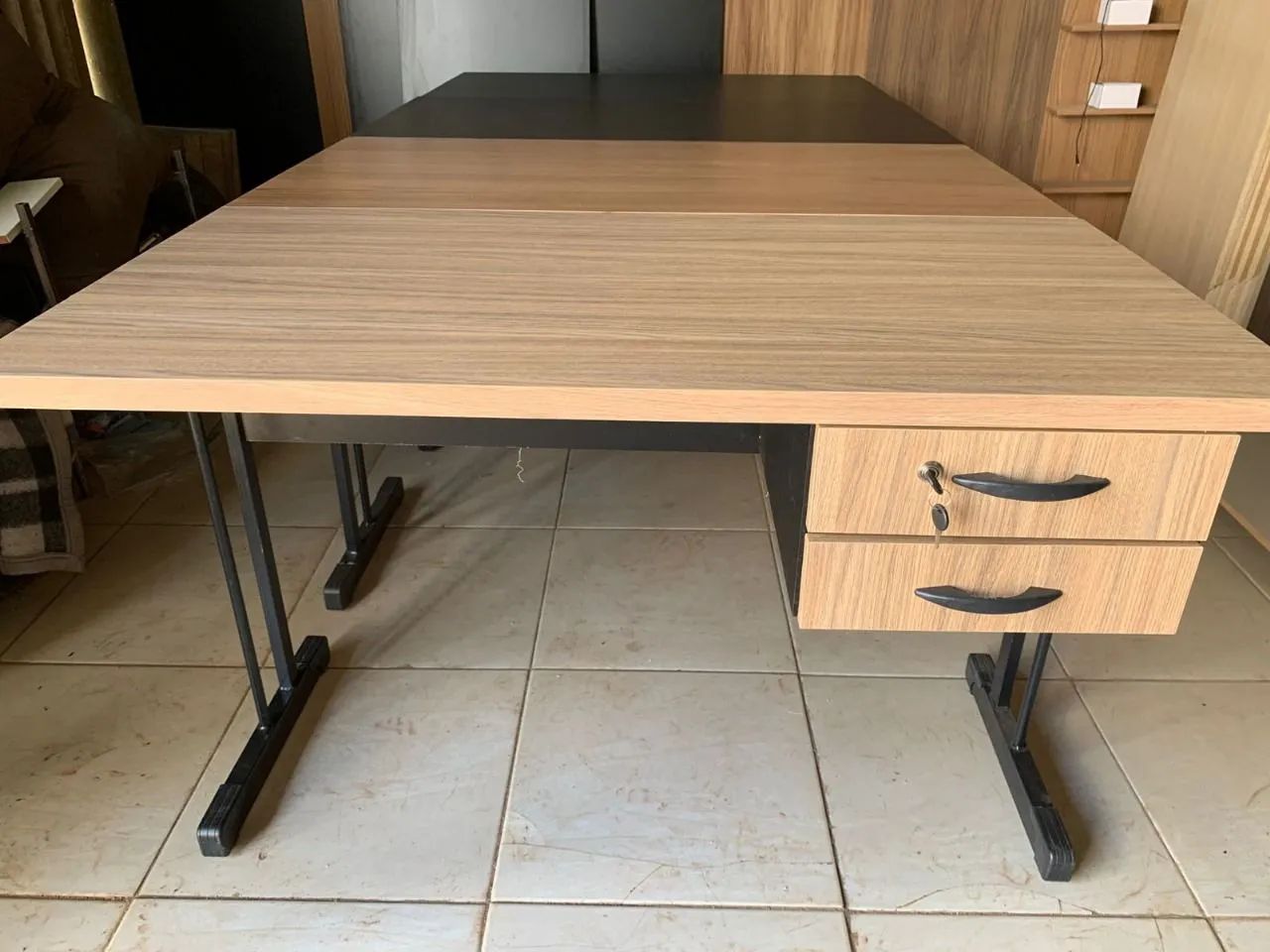 Mesa de escritório - de Fábrica !! - Foto 2