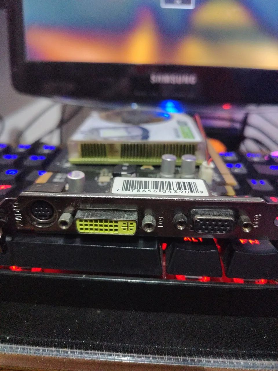 Placa de vídeo Geforce 8 500 GT - Foto 3