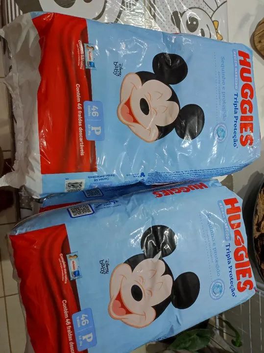 Fraldas Huggies Tripla Proteção Mickey 46 P vendo 4 pacote 