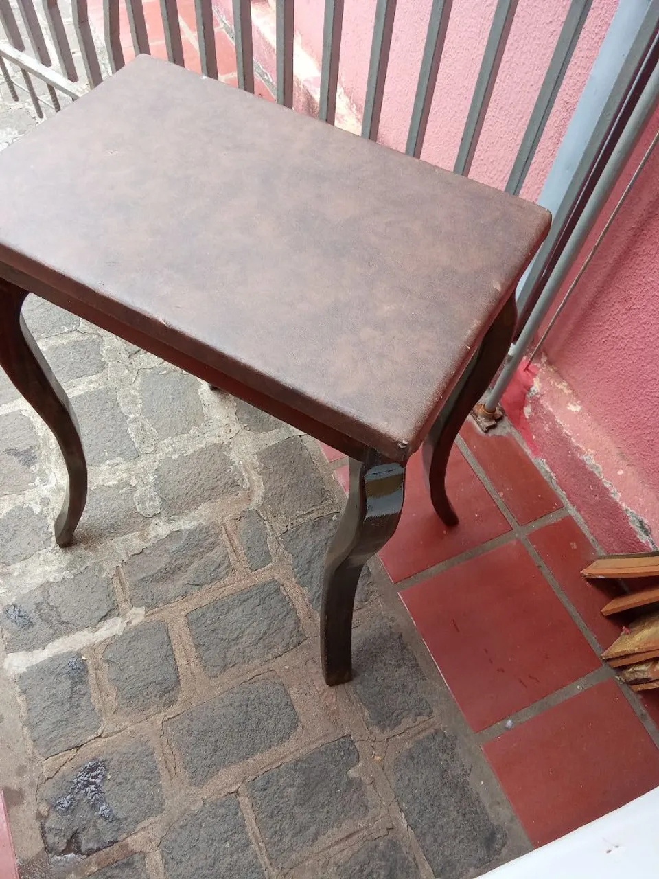 Console de madeira
