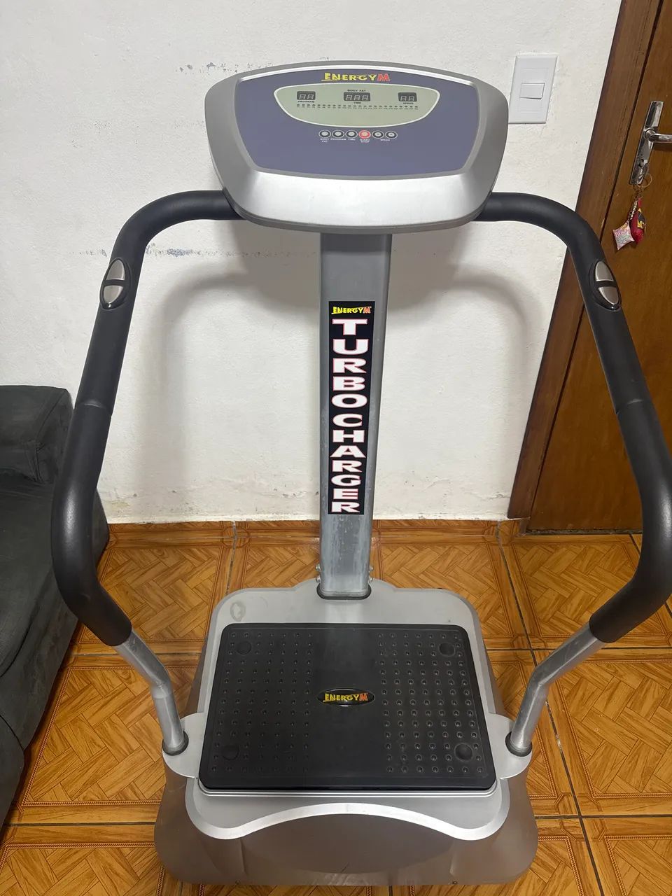 Aparelho de ginástica Energym