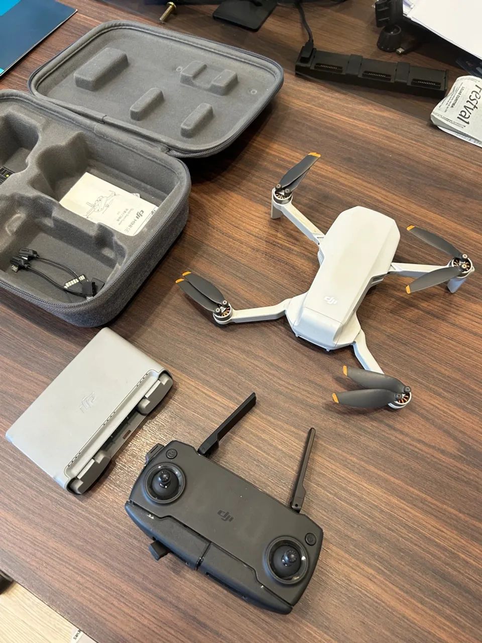 Mini drone DJI Mini SE Fly more Combo