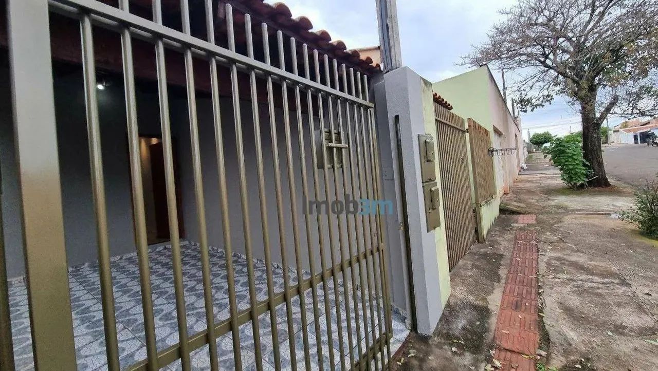 Casa com 2 dormitórios, 69 m² - venda por R$ 288.000,00 ou aluguel por R$ 1.750,00/mês - C - Foto 2