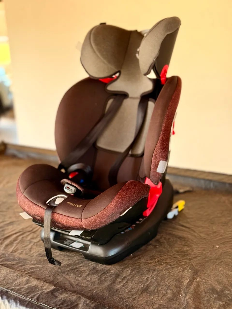 Cadeirinha Maxi Cosi Isoflex - Foto 3