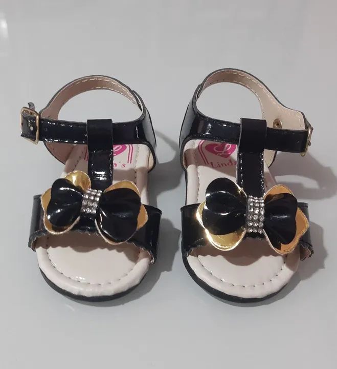 Sandália Bebê Menina com Laço Tamanho 17