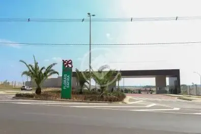 Terreno no Florais Safira com 300m² sub- esquina na parte alta do condomínio e próximo a e