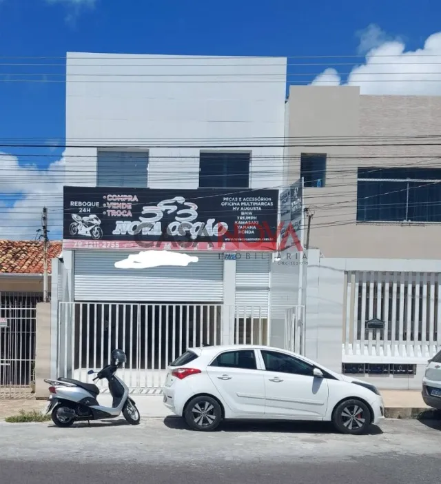 Galpão em boa localização no Siqueira Campos