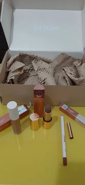 Kit Maquiagem Detoni - Foto 2