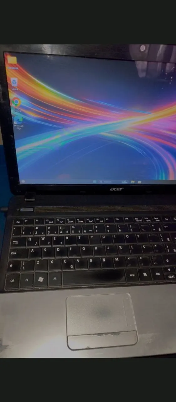 Notebook Acer com Windows 11, office e bateria segurando carga!