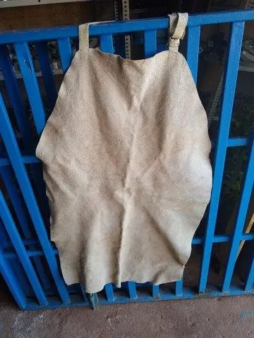 Avental, Perneira e Mangote de raspas