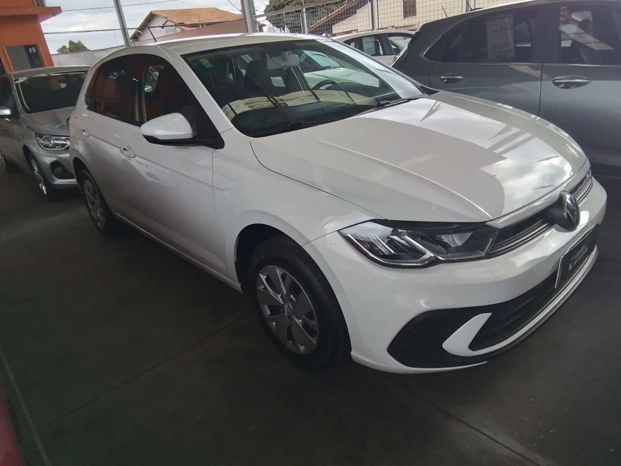 Volkswagen Polo 2024 1.0 mpi manual - Foto 3