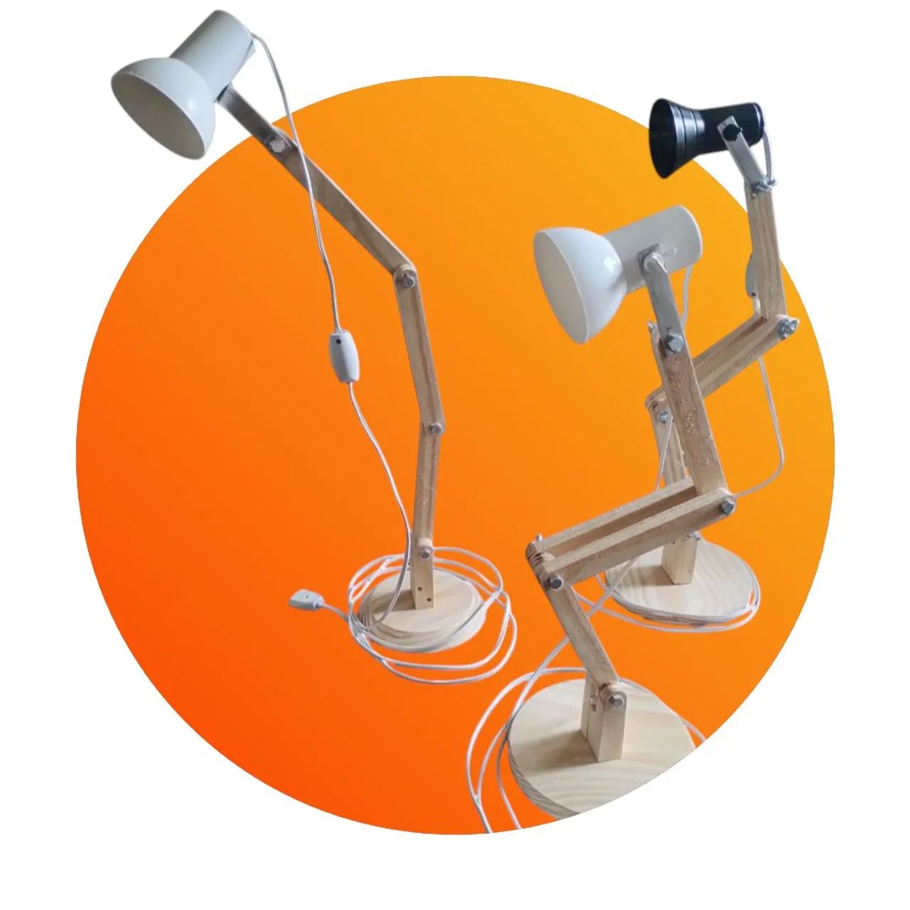 Luminárias Articuladas de Madeira