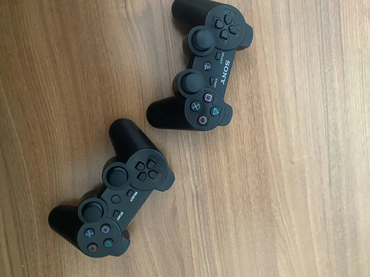 Ps3 + 2 controles + jogos