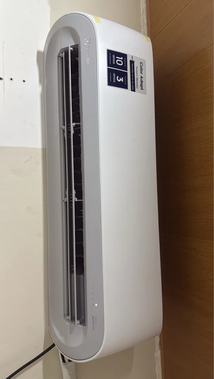 Ar Condicionado Electrolux Color Adapt 18.000BTUs