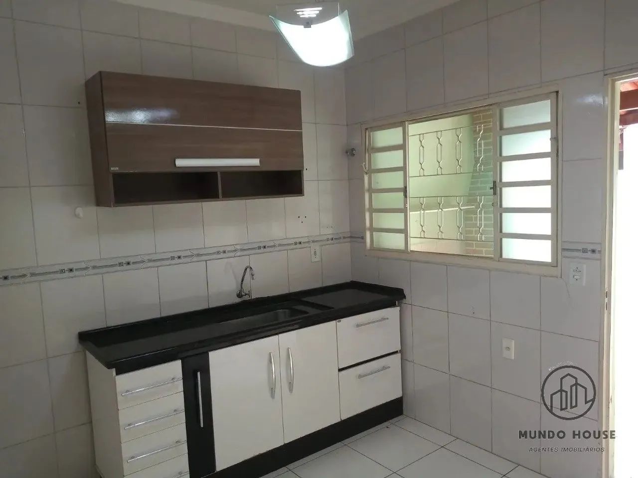 Excelente casa térrea em condomínio Residencial Jardim das Dalias! - Foto 2