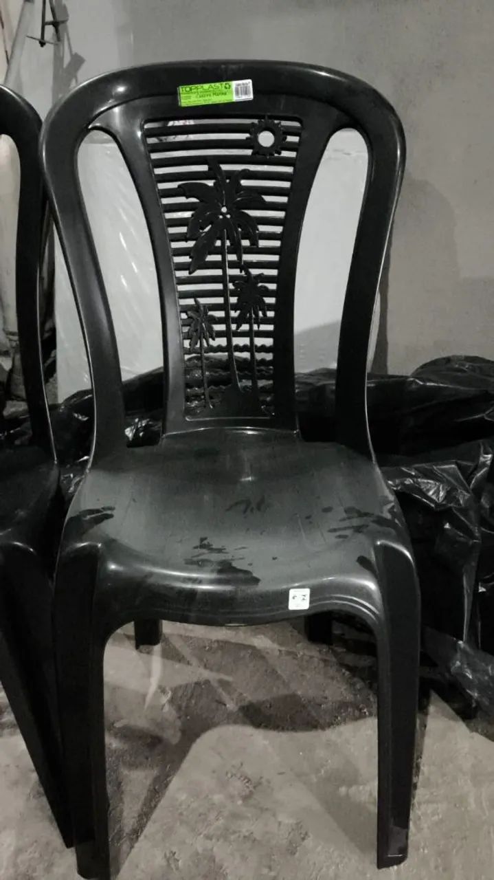 Cadeiras Plásticas Reforçadas para Comércio - Foto 2