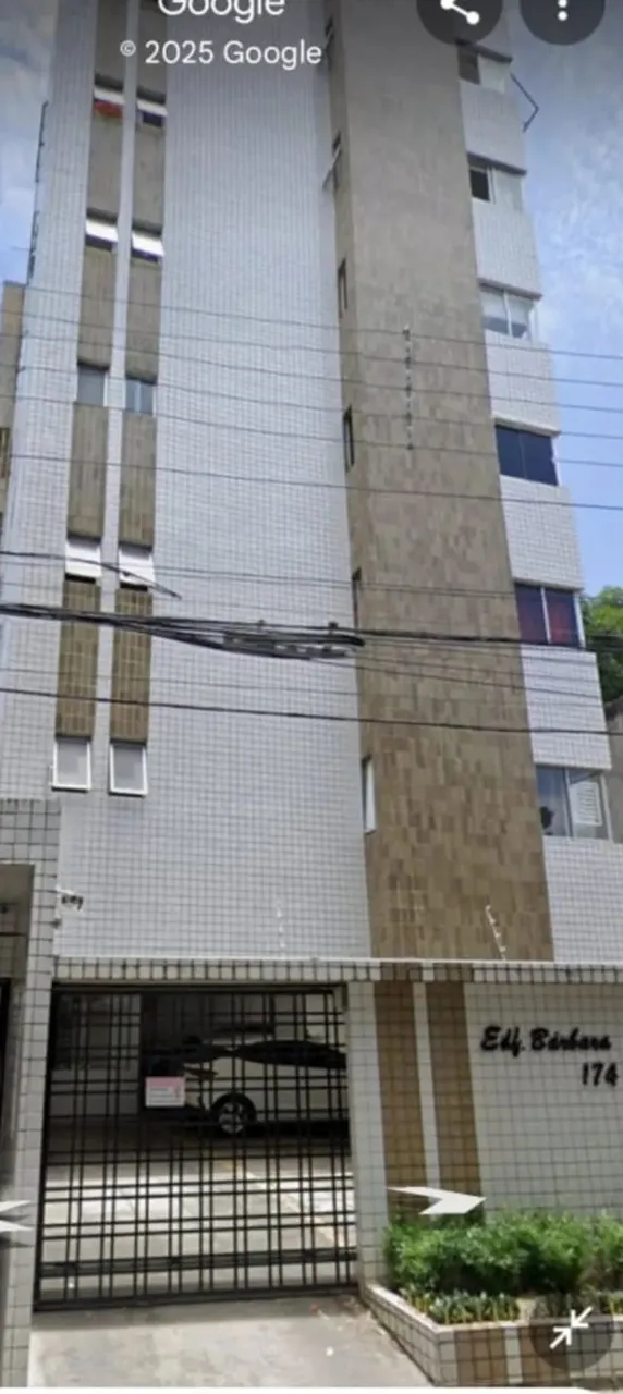 Apartamento com 3 quartos em Graças - Recife - PE