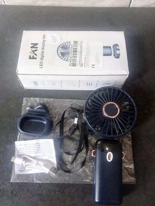 Ventilador de mesa portátil Recarregável 5 velocidades - Produto novo testo na hora - Foto 3