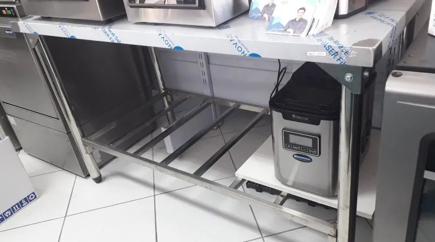 Mesa Total inox 140x70 - Innal - Sadi