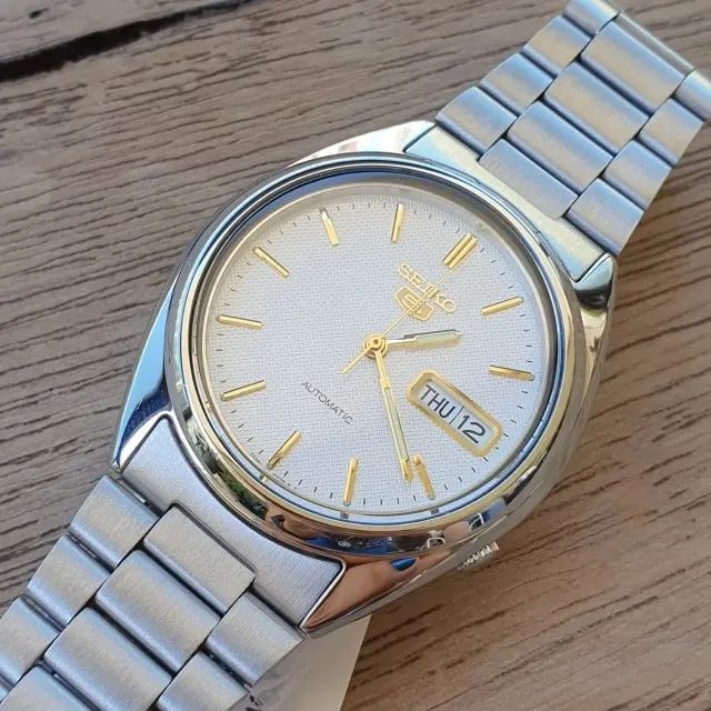 Relógio Seiko 5 Automático Mostrador Texturizado Snxg47k - Foto 2