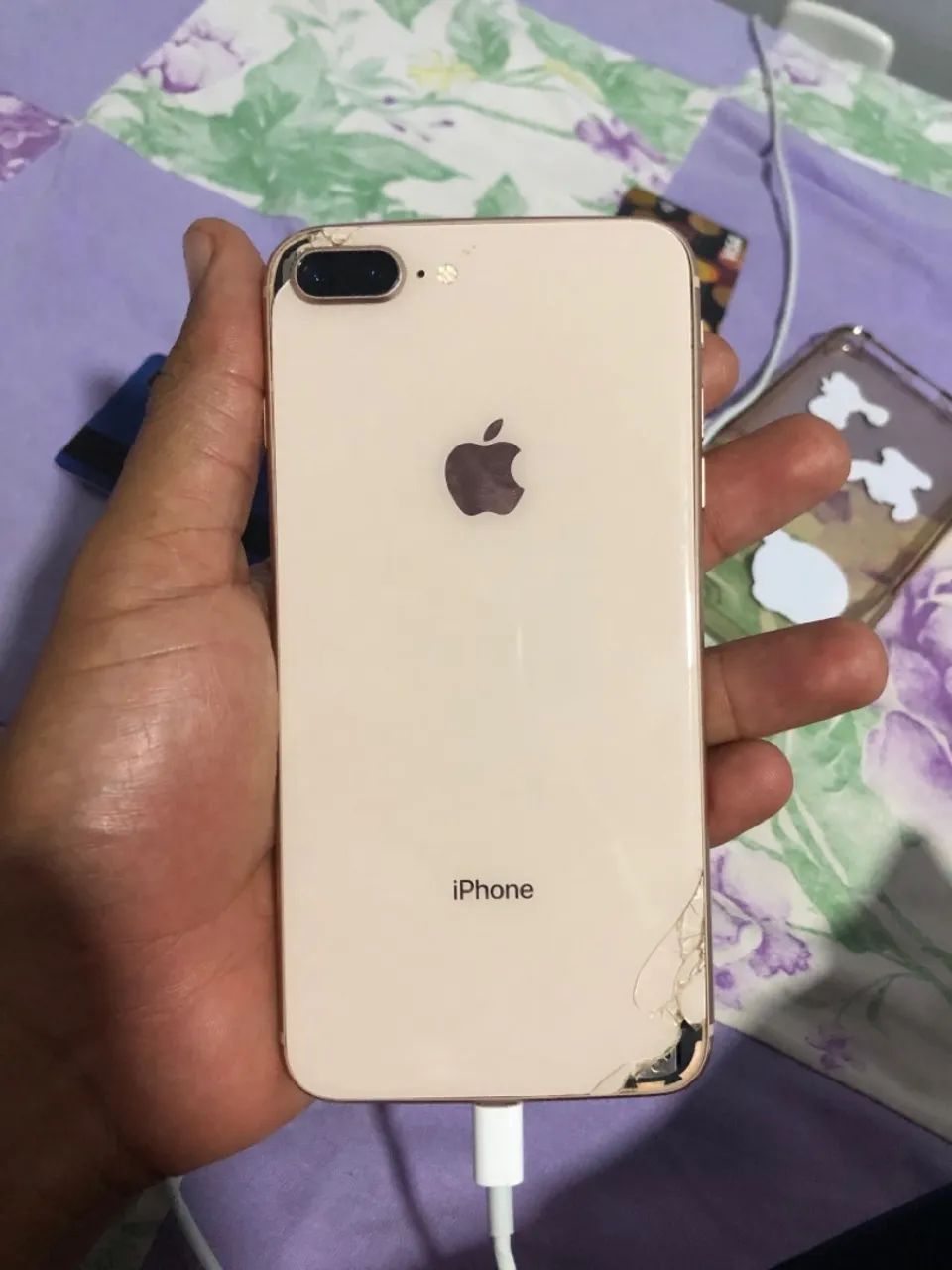 IPHONE 8 PLUS - Foto 2