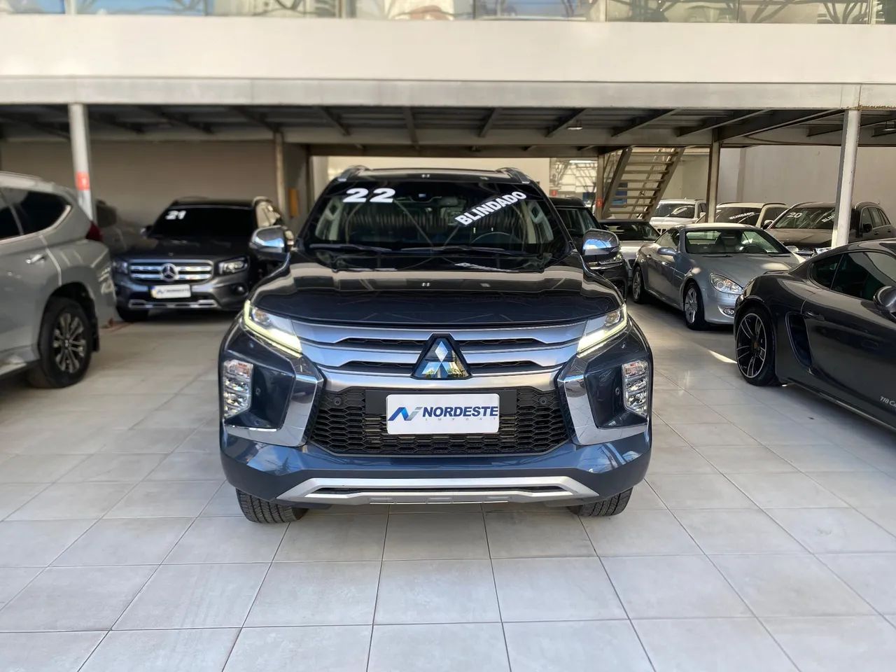 Mitsubishi Pajero 2022