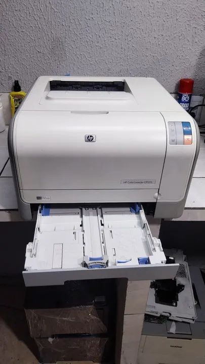 Impressora HP laser colorida cp1215 suprimentos novos 110volts com garantia ?  - Foto 2