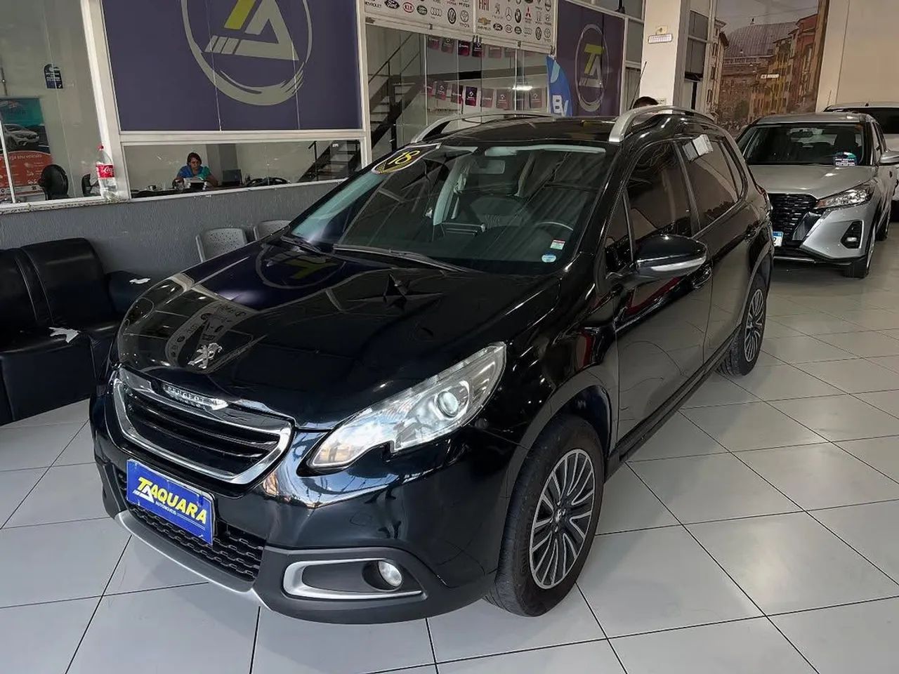Vendo Peugeot 2008 Allue 1.6 Aut. ENTRADA 5MIL PARCELAS FIXAS 1260,00 - Foto 2