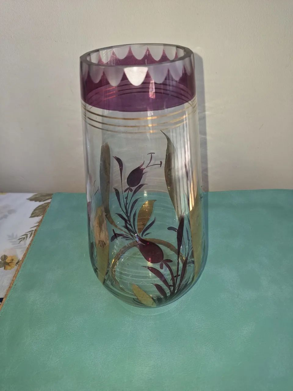 VASO DECORATIVO COM FLORES DOURADAS  - Foto 3